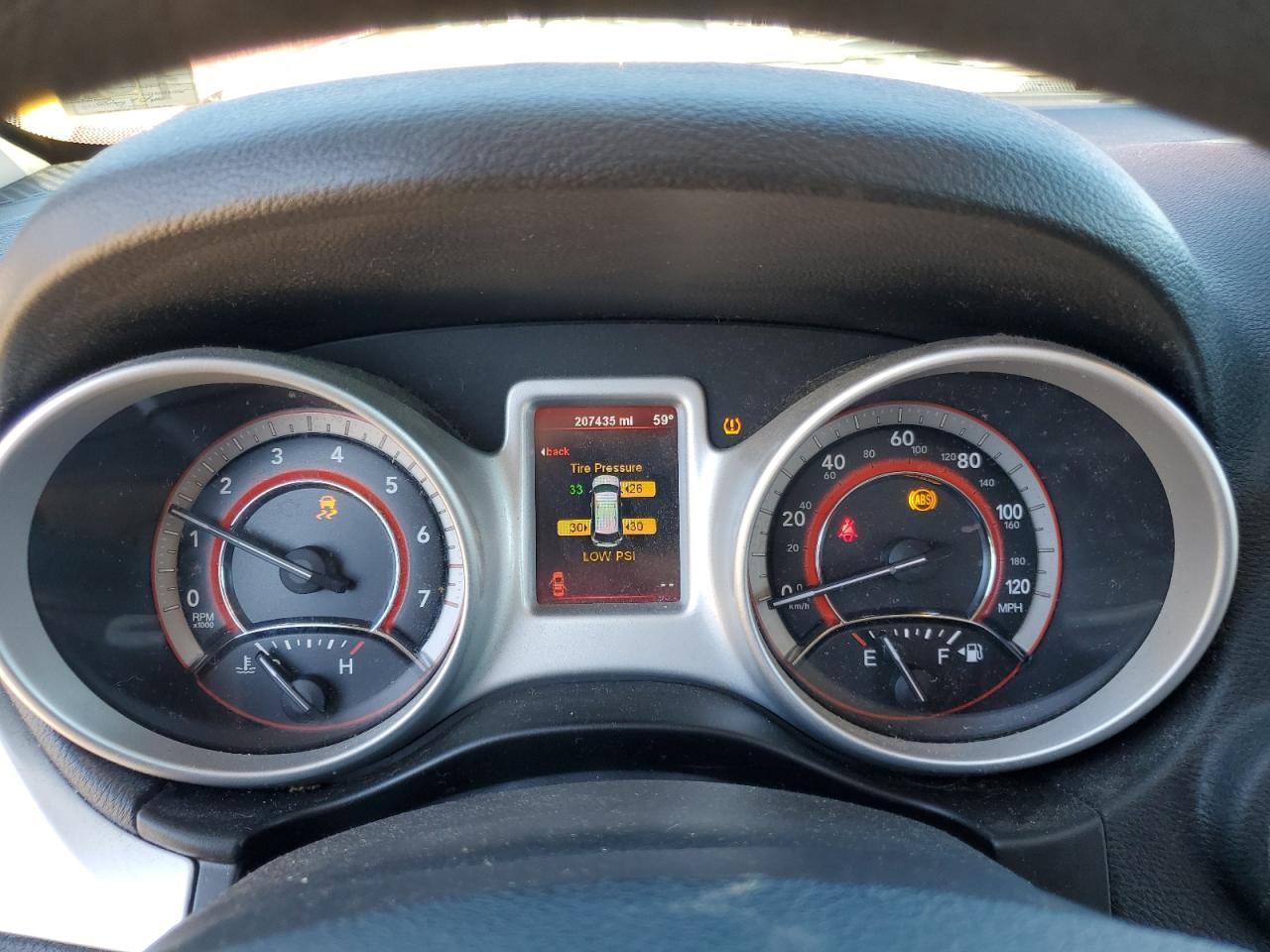 2011 DODGE JOURNEY