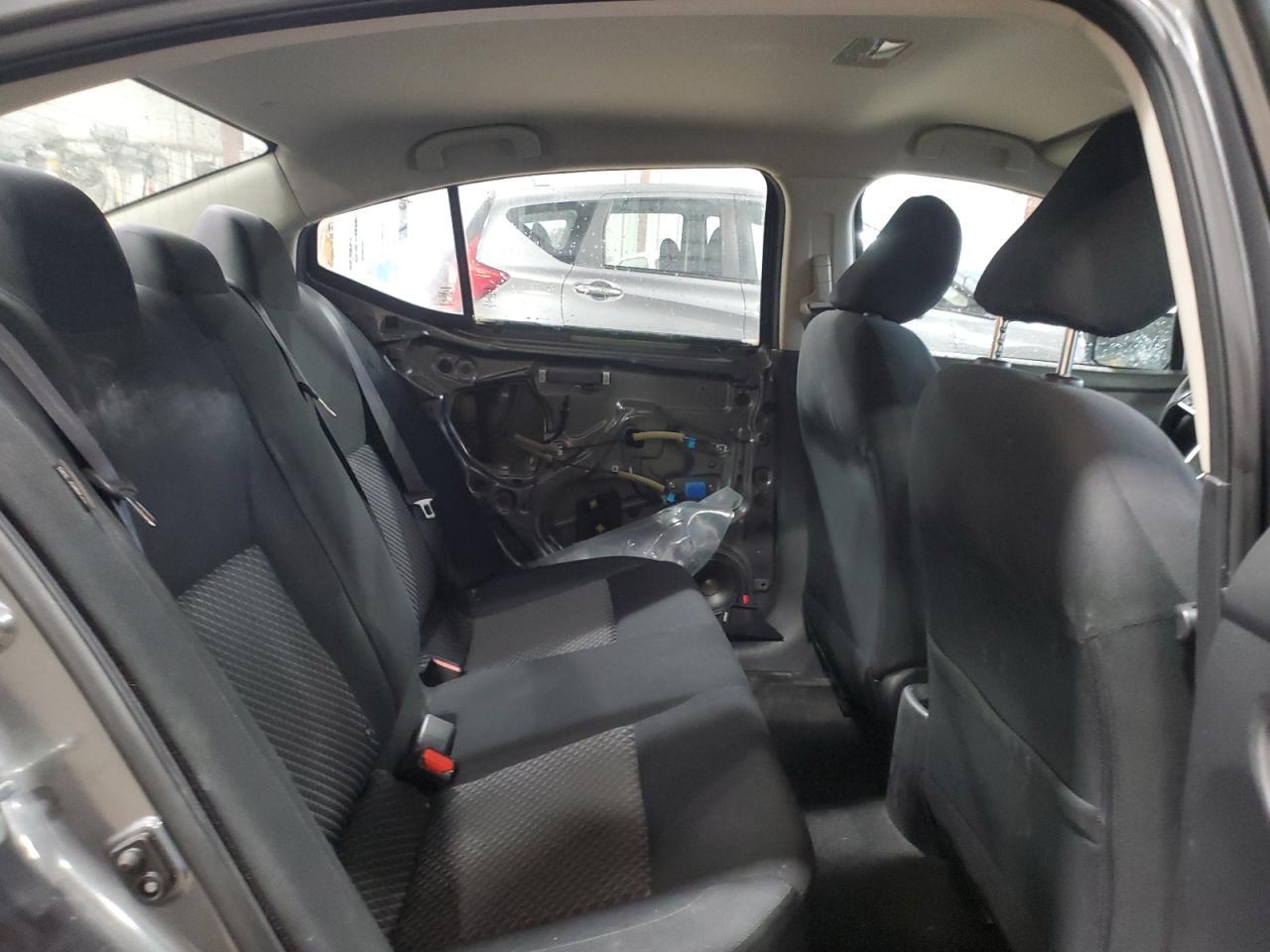 2021 NISSAN VERSA