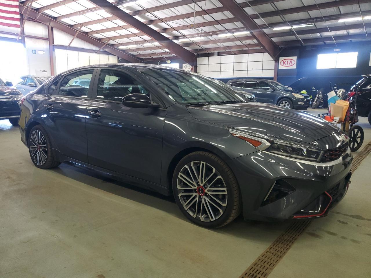 2022 KIA FORTE