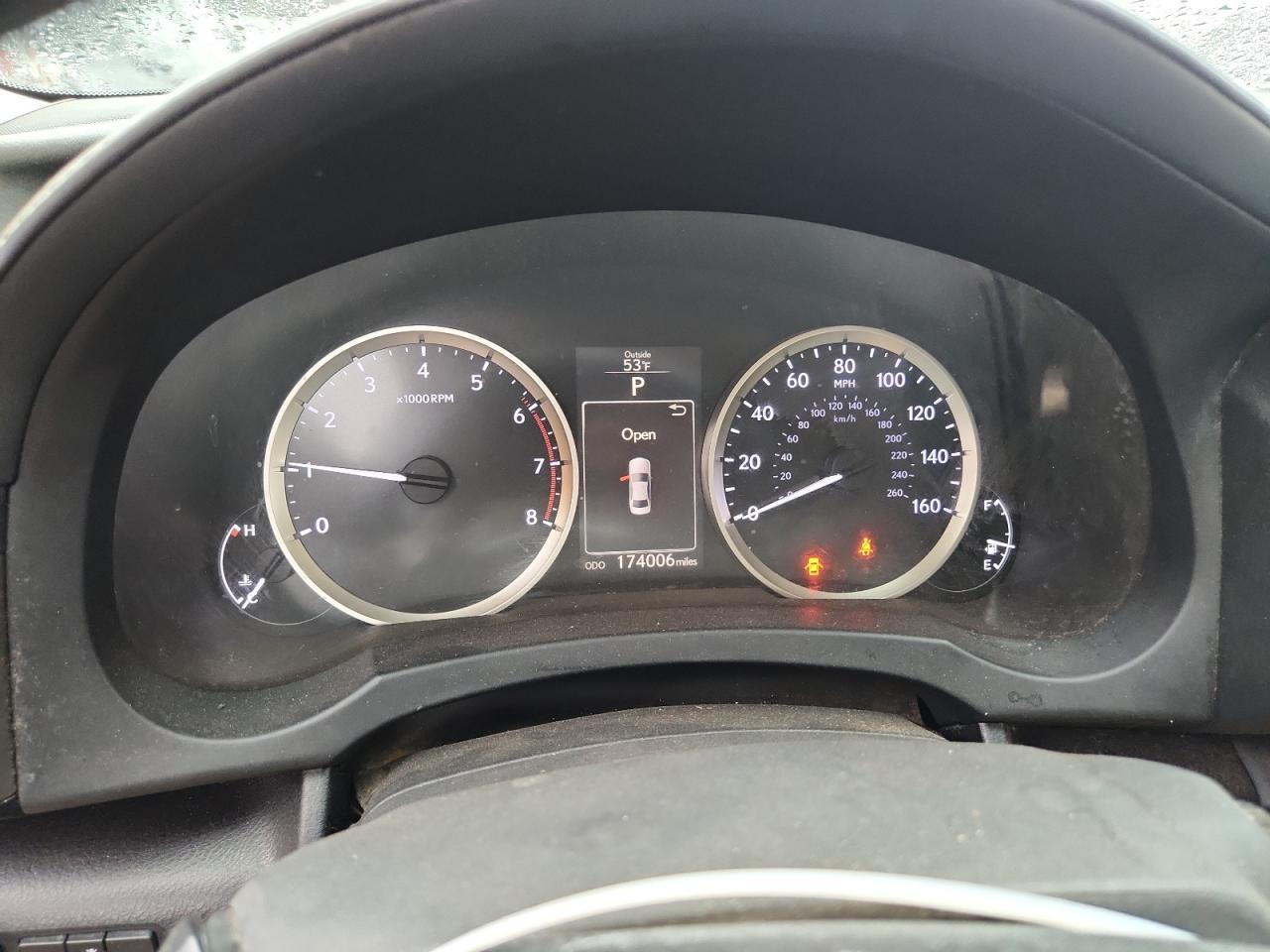 2016 LEXUS IS 200t