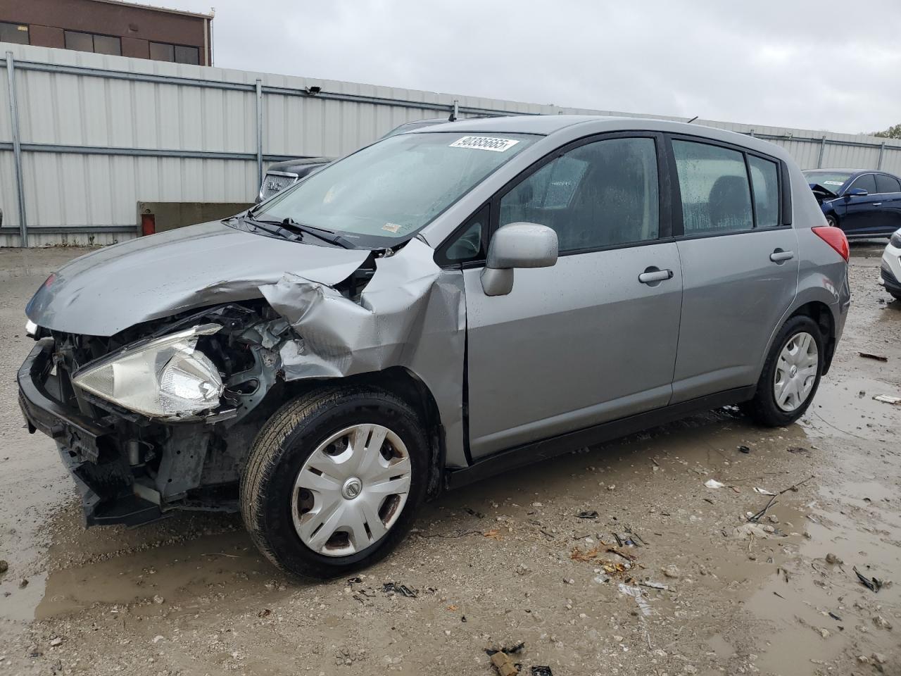 2012 NISSAN VERSA