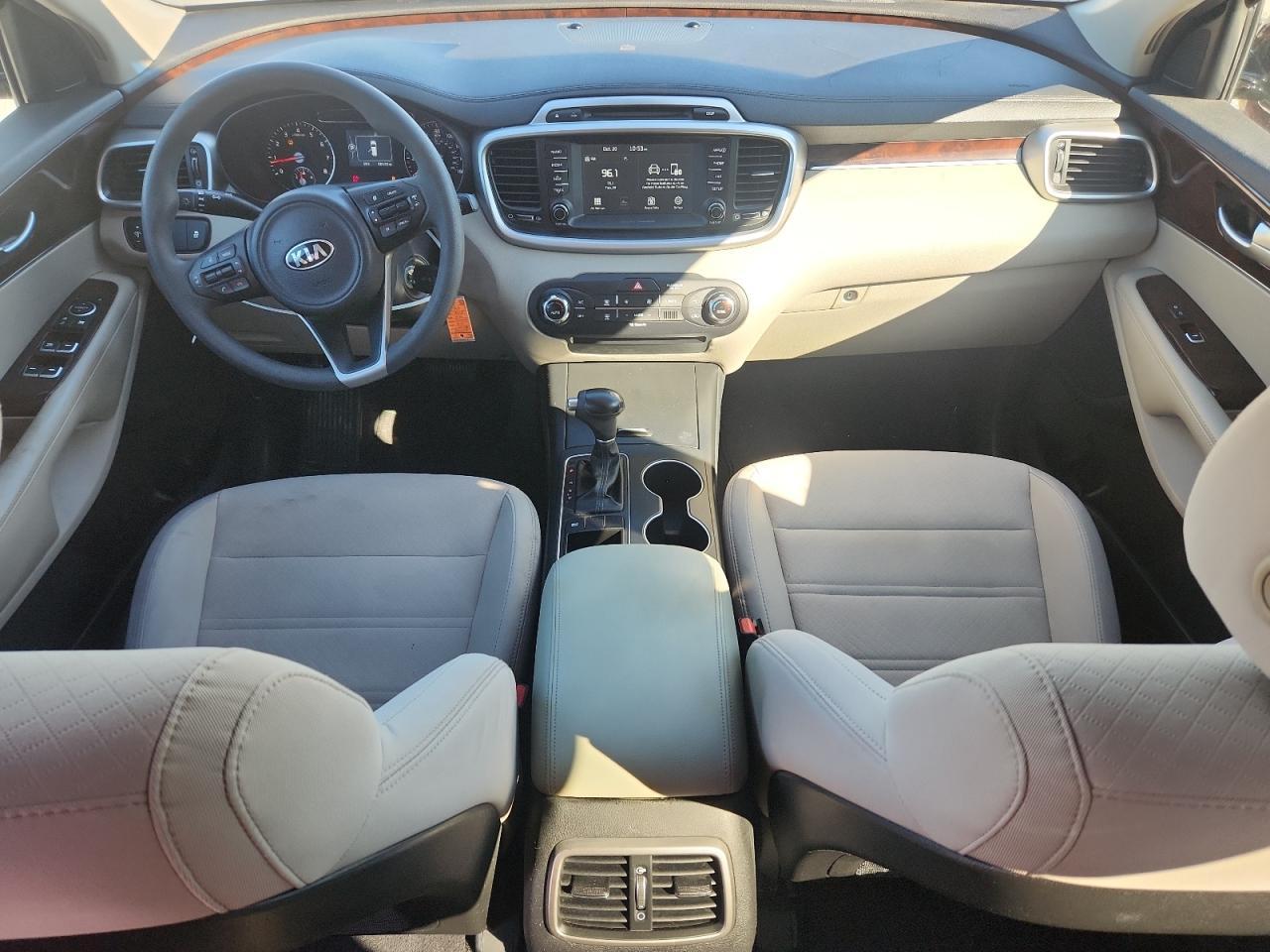 2018 KIA SORENTO