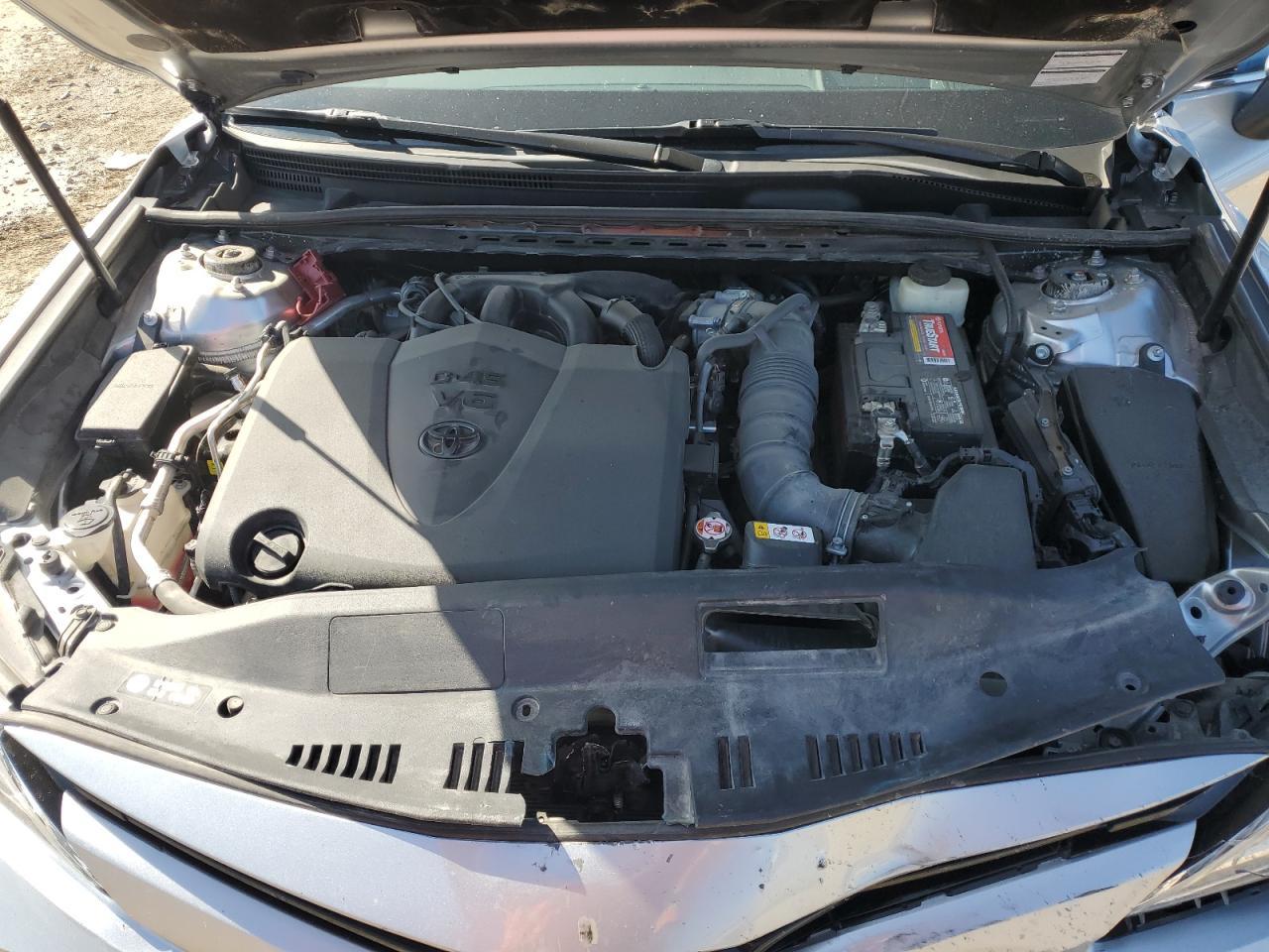 2018 TOYOTA CAMRY