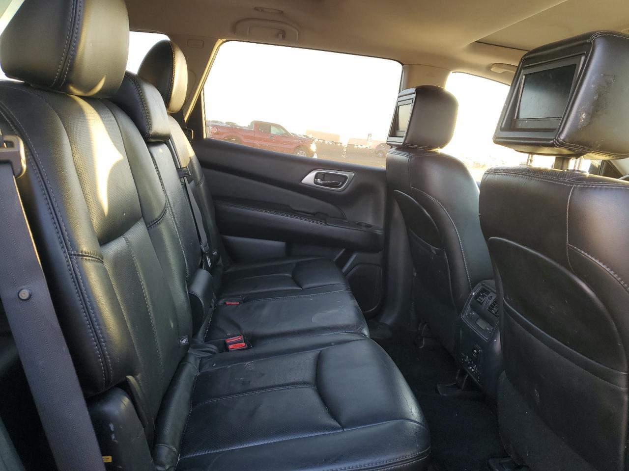 2014 NISSAN PATHFINDER
