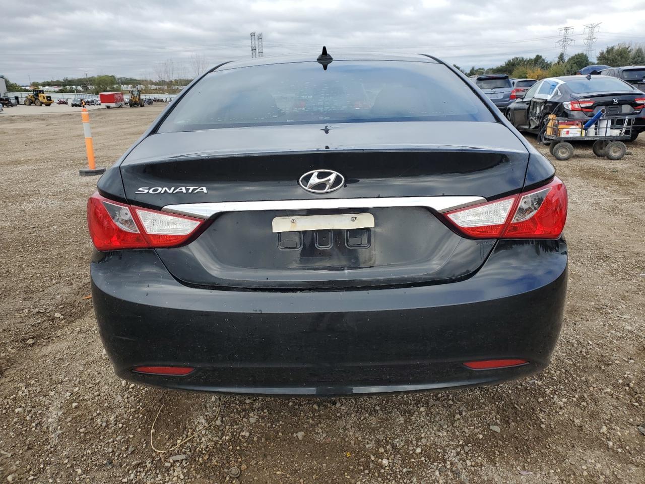 2013 HYUNDAI SONATA