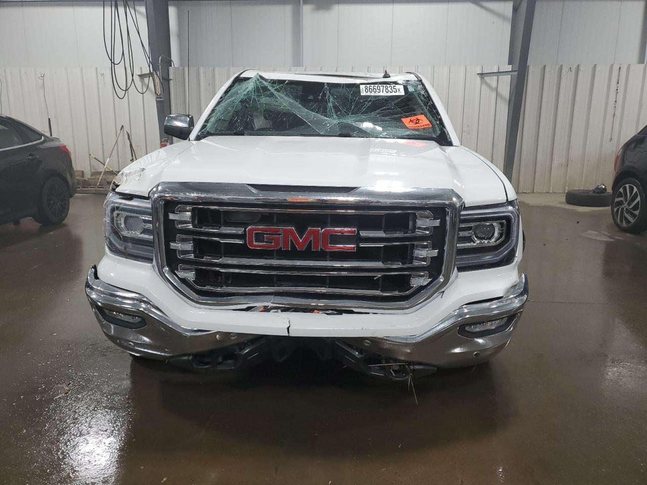 2016 GMC Sierra