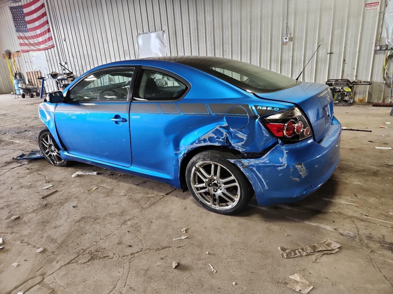 2010 TOYOTA SCION
