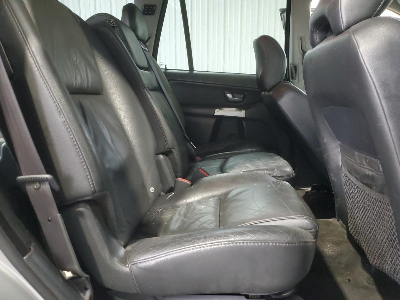 2004 VOLVO XC90