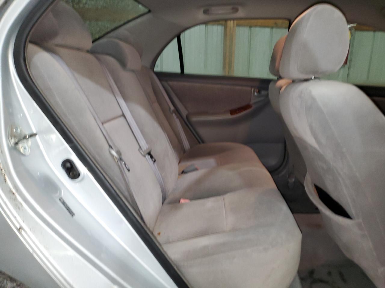 2005 TOYOTA COROLLA