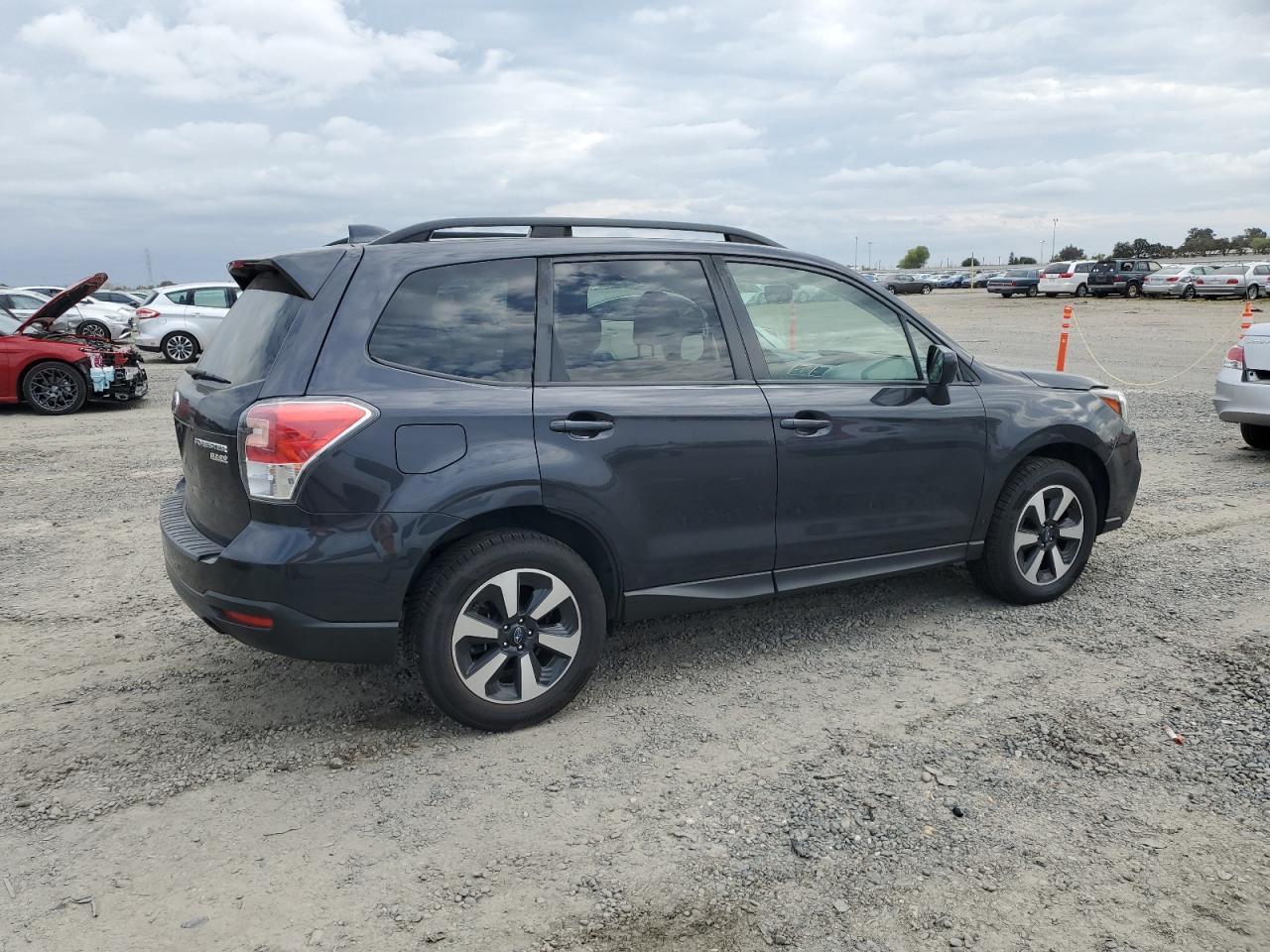 2017 SUBARU FORESTER