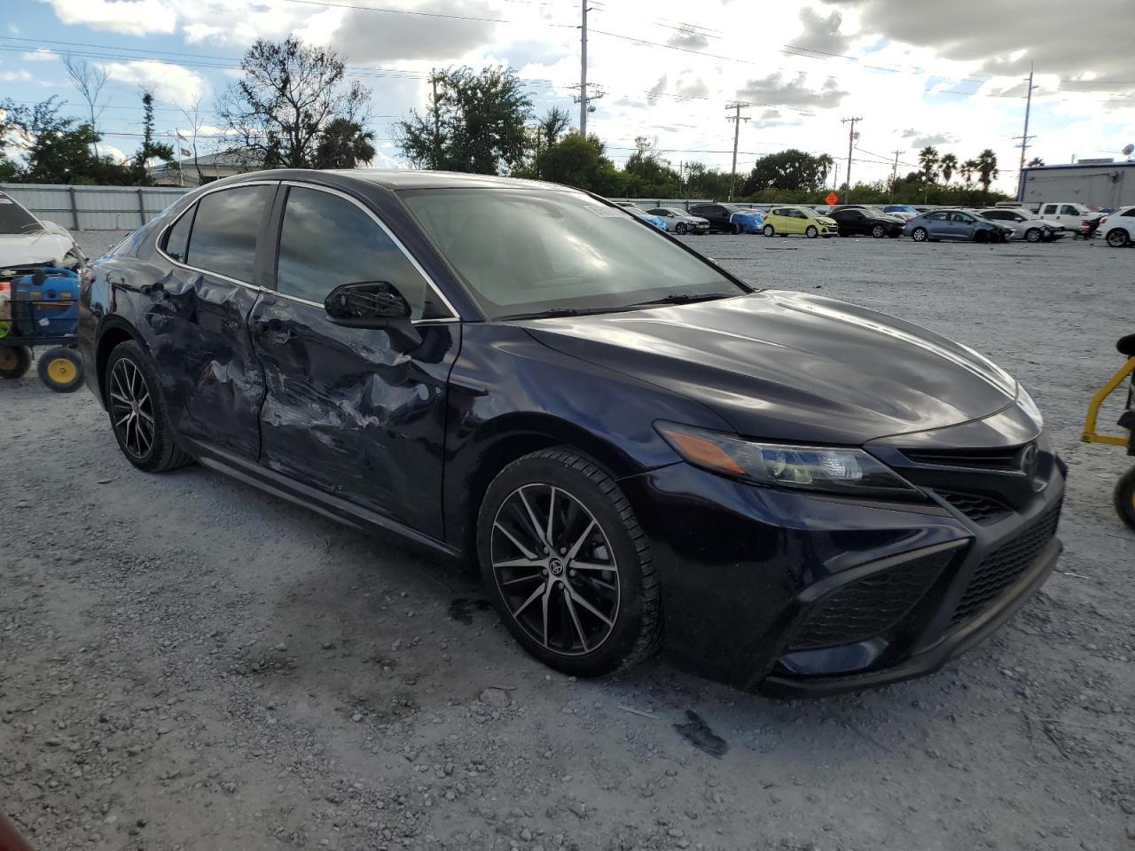 2021 TOYOTA CAMRY