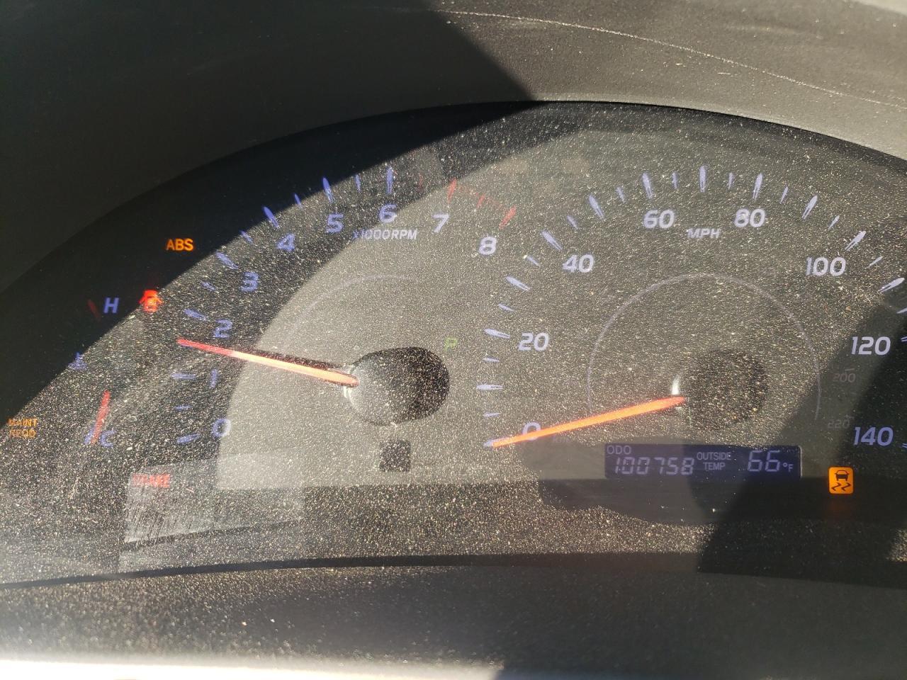 2011 TOYOTA CAMRY