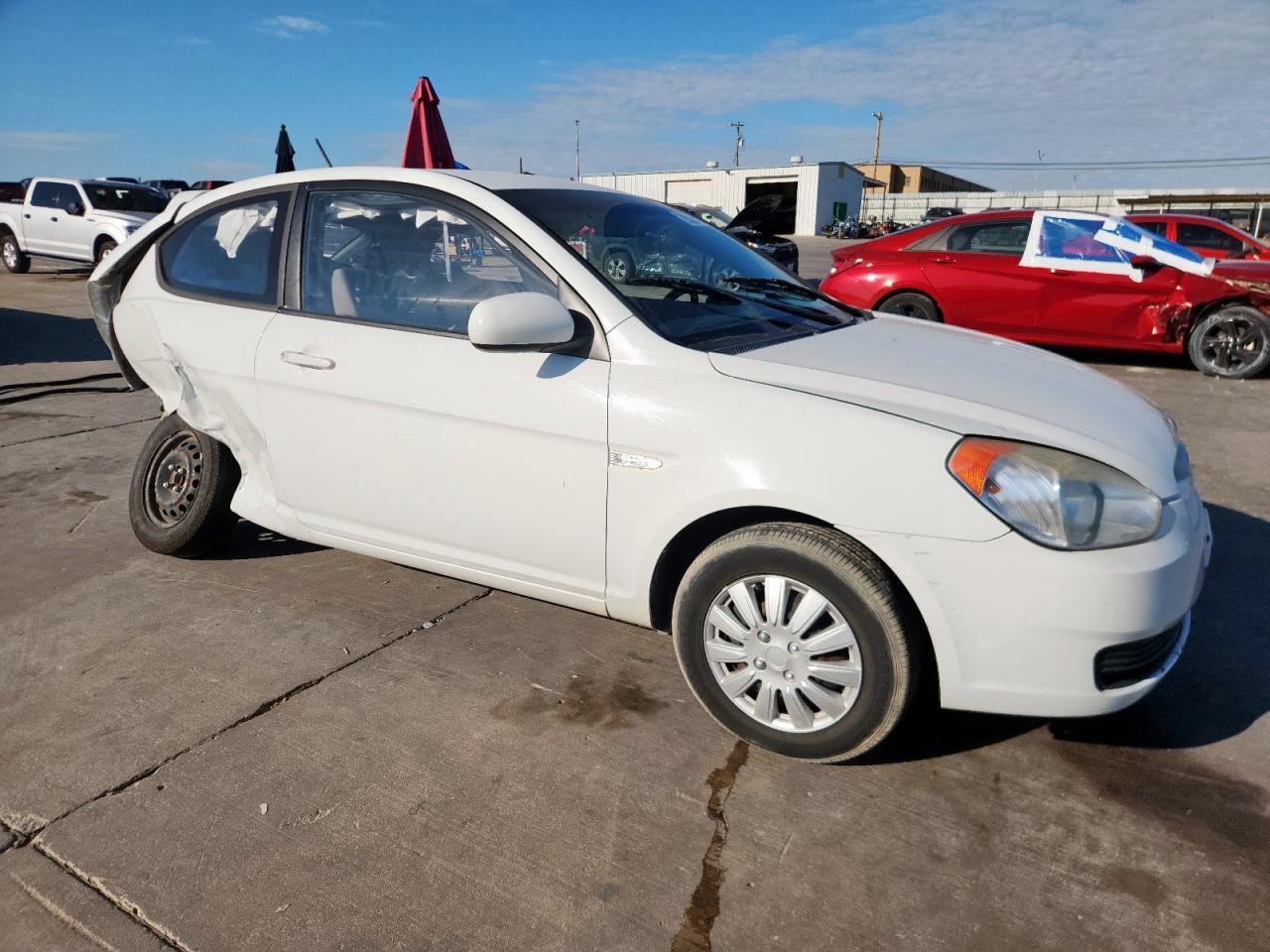 2011 HYUNDAI ACCENT