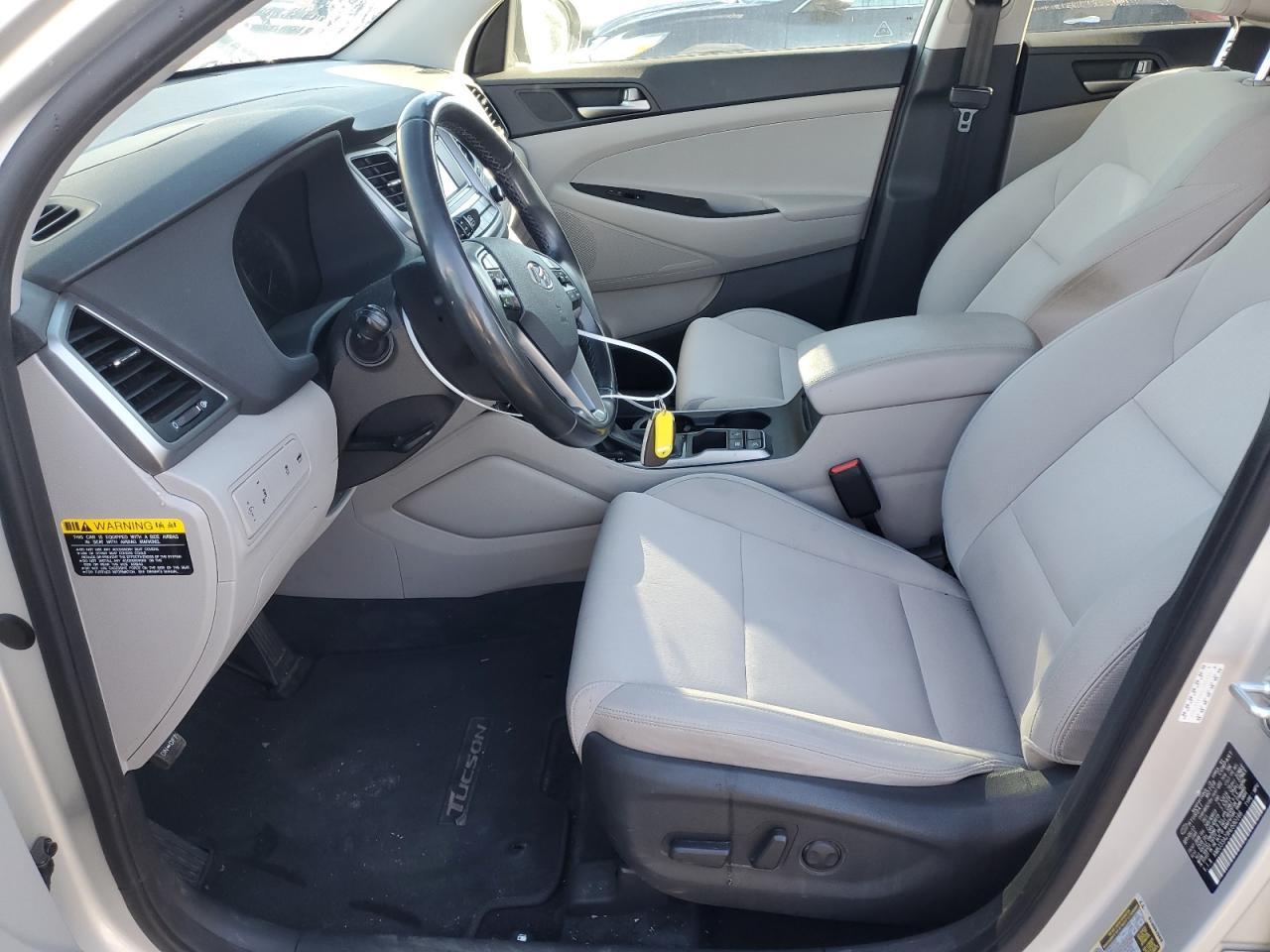2017 HYUNDAI TUCSON
