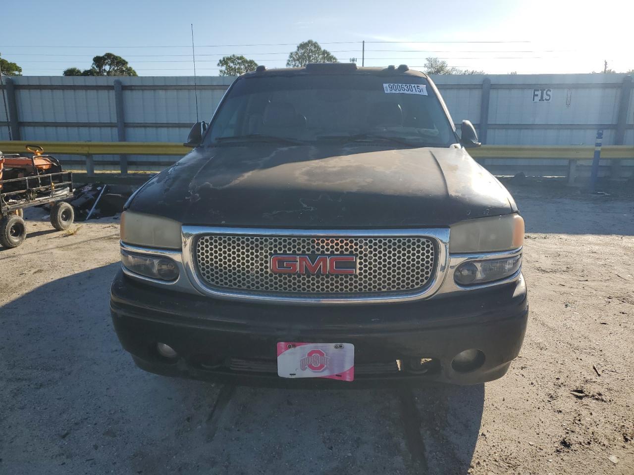 2004 GMC Sierra