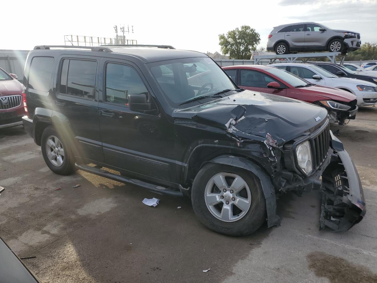 2012 JEEP Liberty