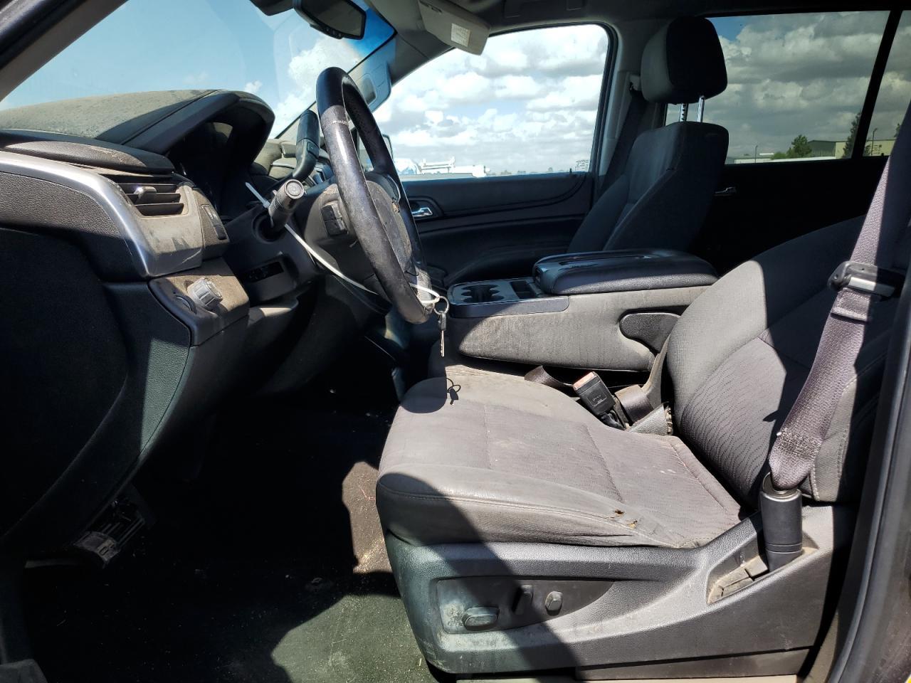 2015 CHEVROLET Suburban