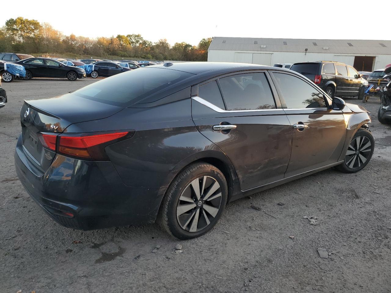 2021 NISSAN ALTIMA