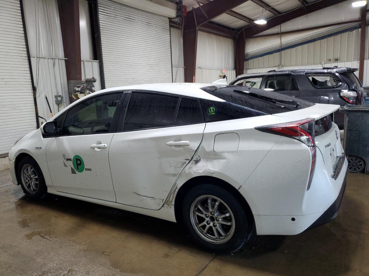 2016 TOYOTA PRIUS