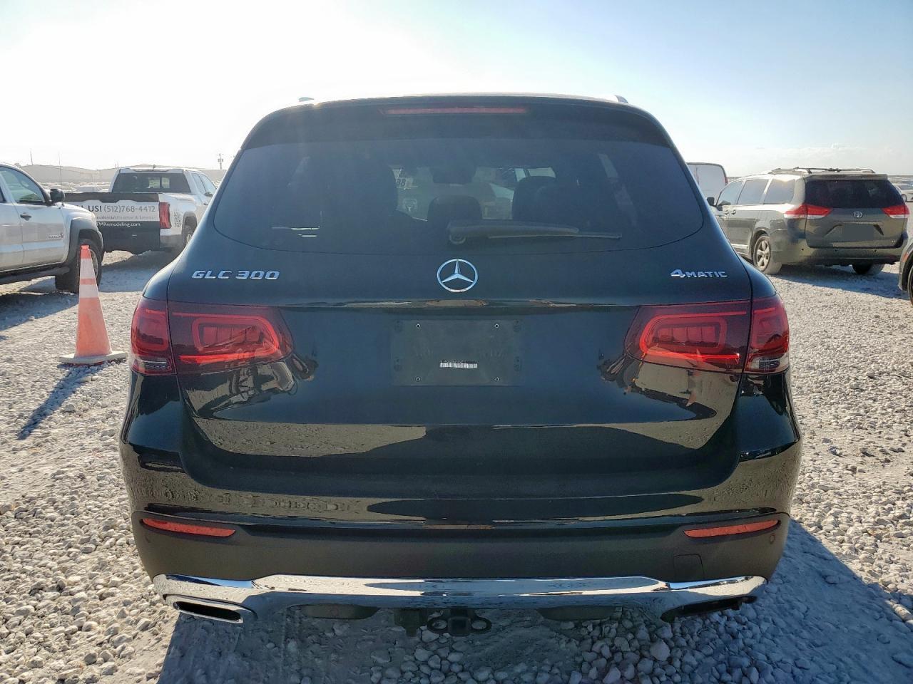 2021 MERCEDES-BENZ GLC-Class