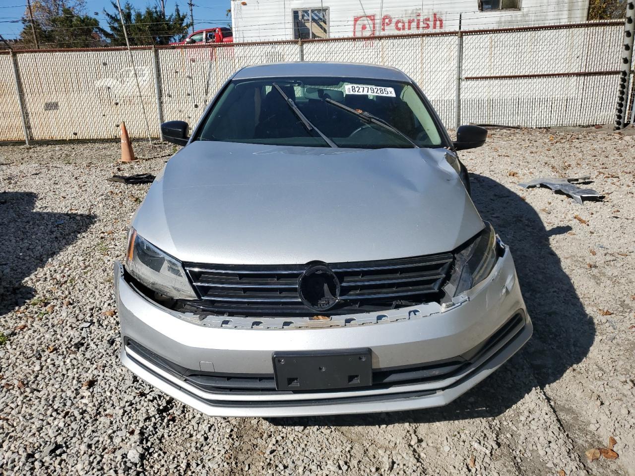 2015 VOLKSWAGEN JETTA