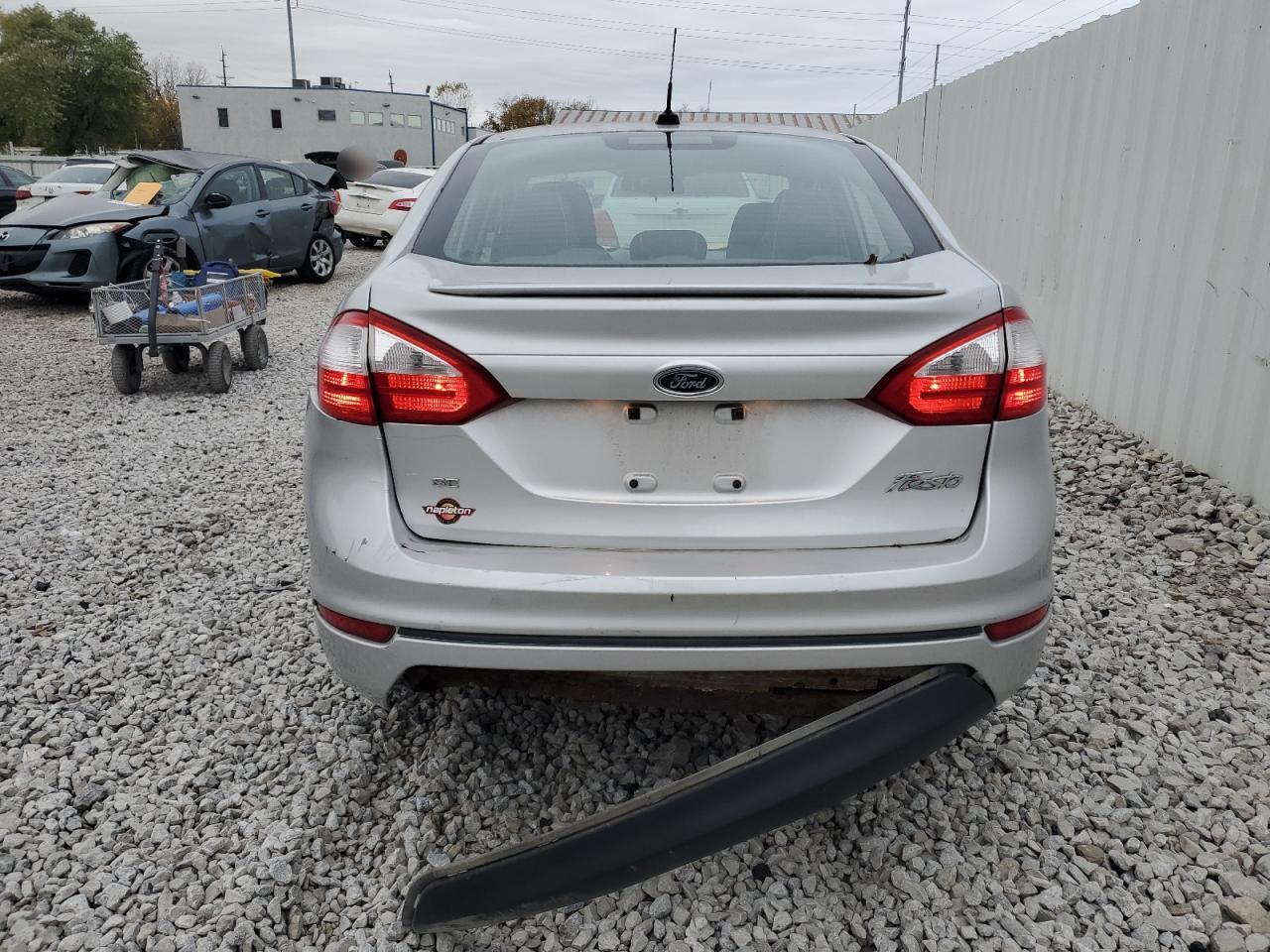 2014 FORD Fiesta