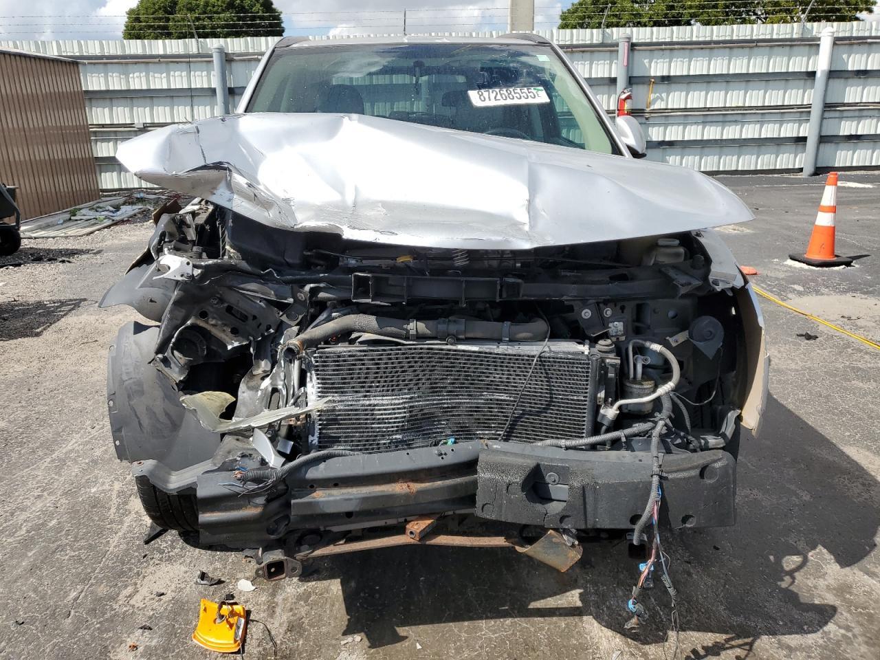 2005 SATURN Vue