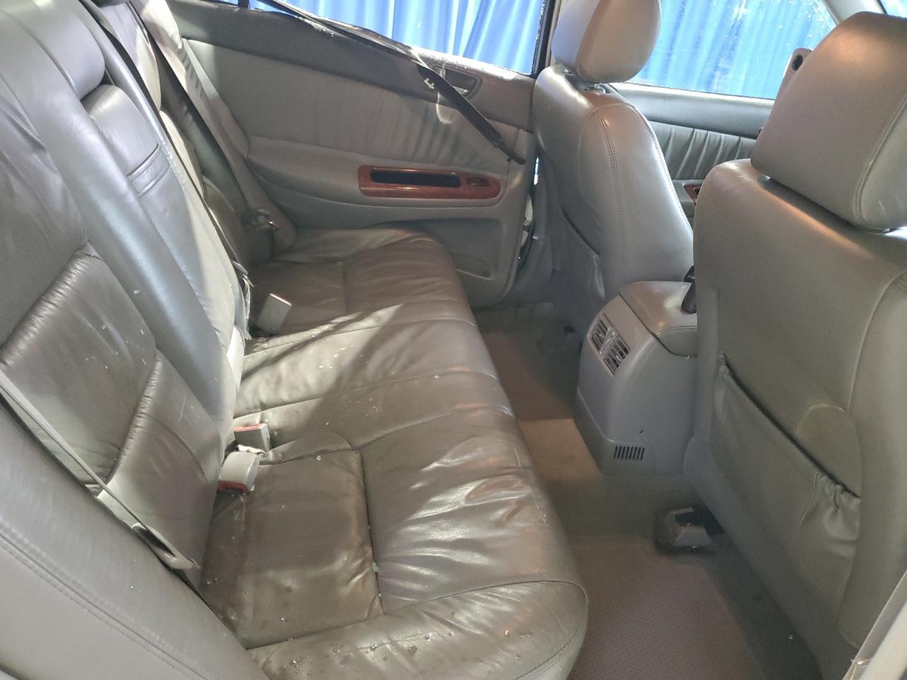 2004 TOYOTA CAMRY