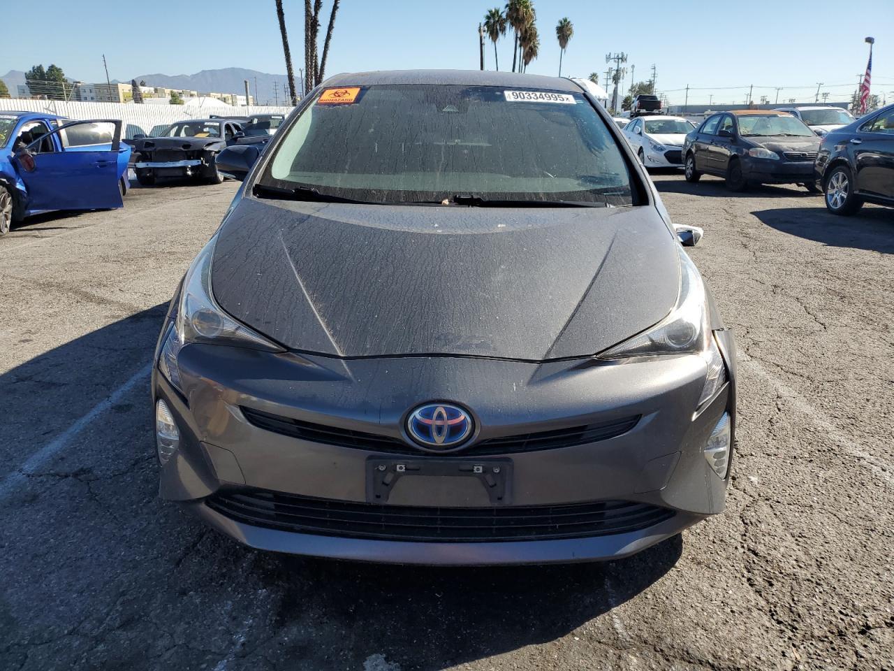 2016 TOYOTA PRIUS