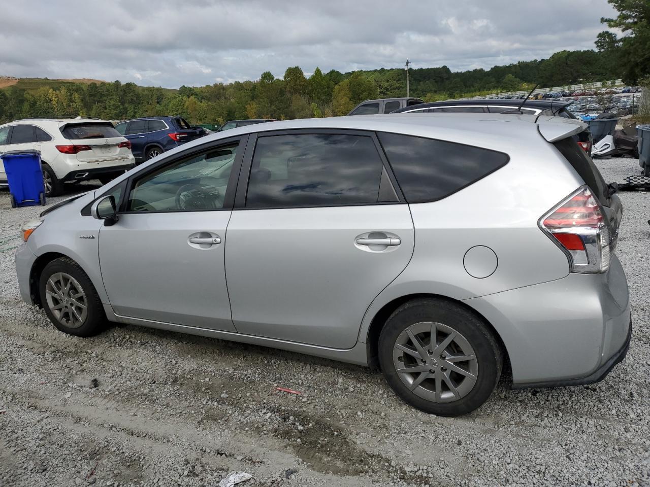 2015 TOYOTA PRIUS V