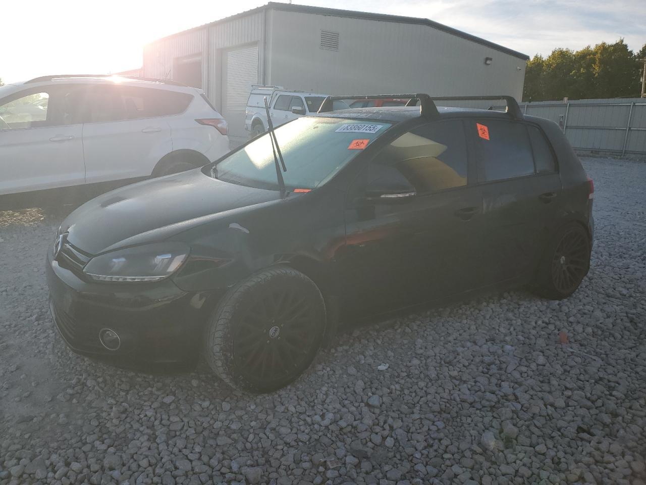 2011 VOLKSWAGEN GOLF