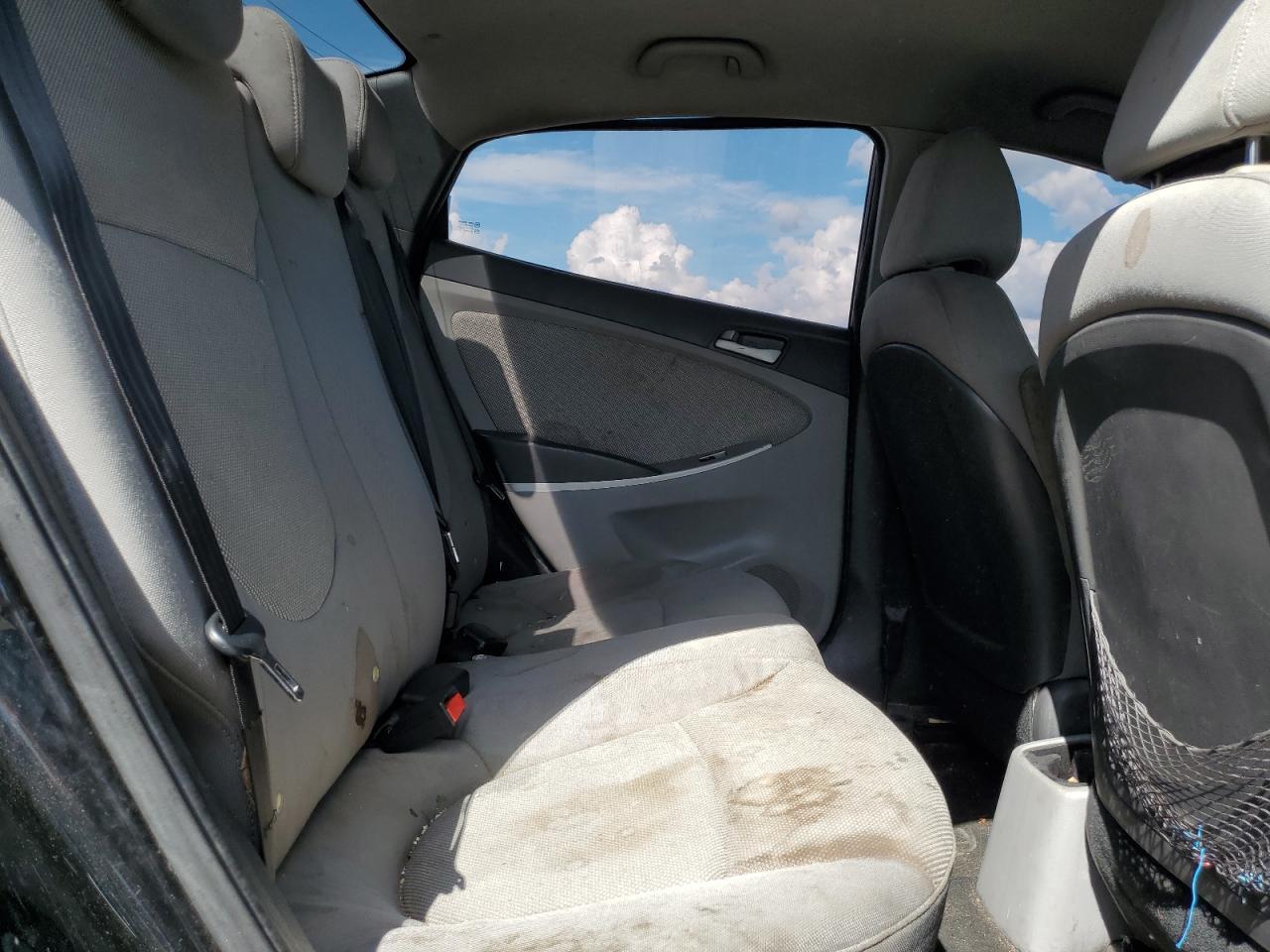 2013 HYUNDAI ACCENT
