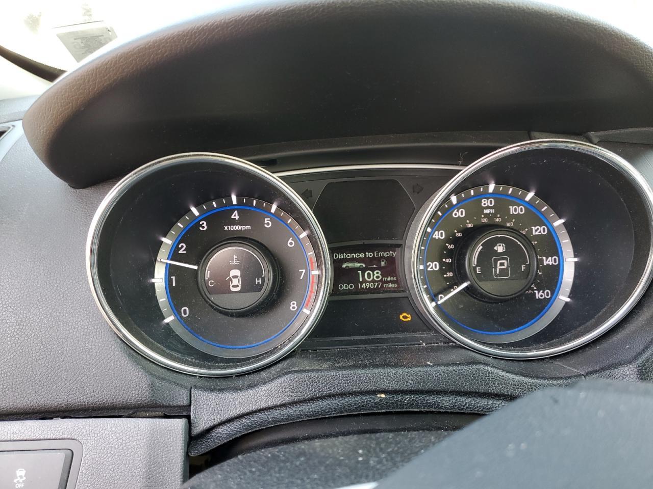 2014 HYUNDAI SONATA