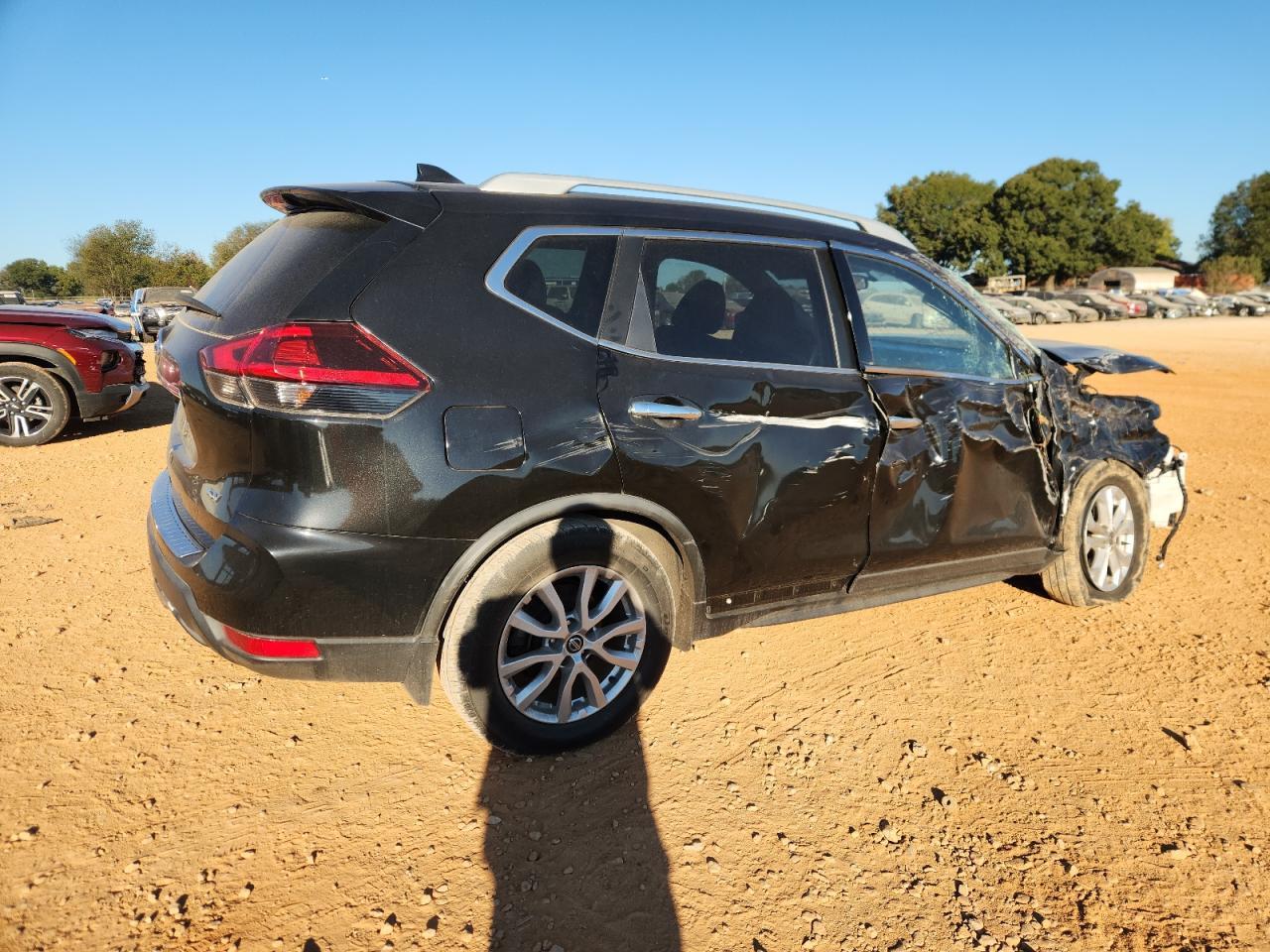 2018 NISSAN ROGUE