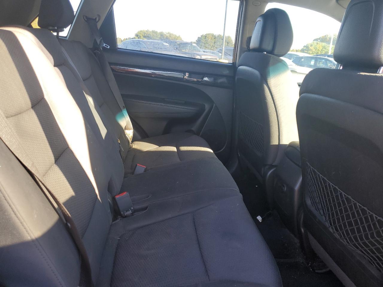 2011 KIA SORENTO