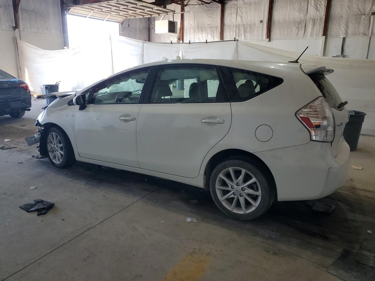 2012 TOYOTA PRIUS V