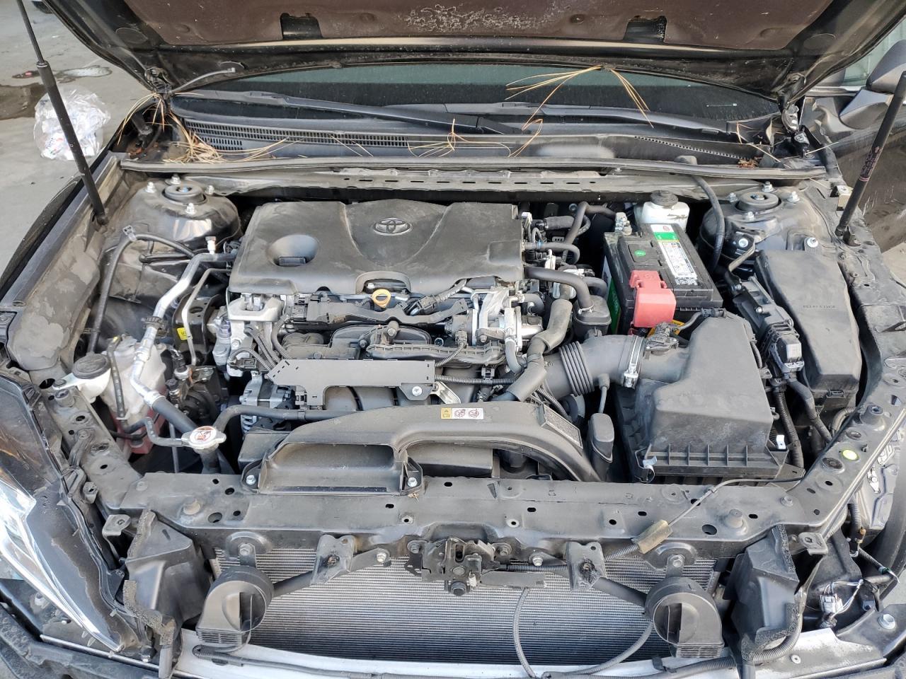 2019 TOYOTA CAMRY