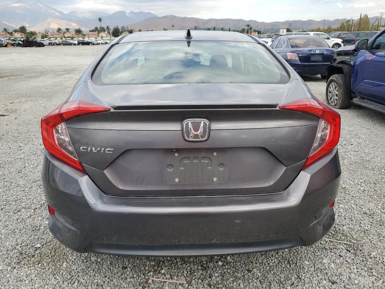 2018 HONDA CIVIC