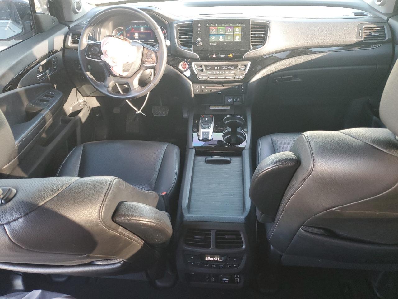 2020 HONDA PILOT