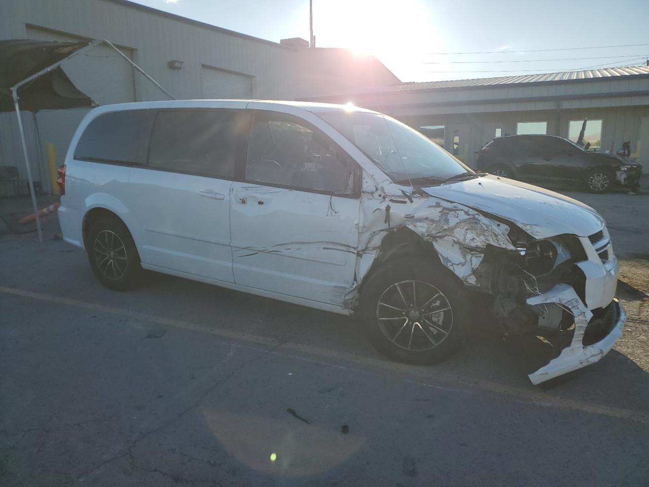 2015 DODGE GRAND CARAVAN