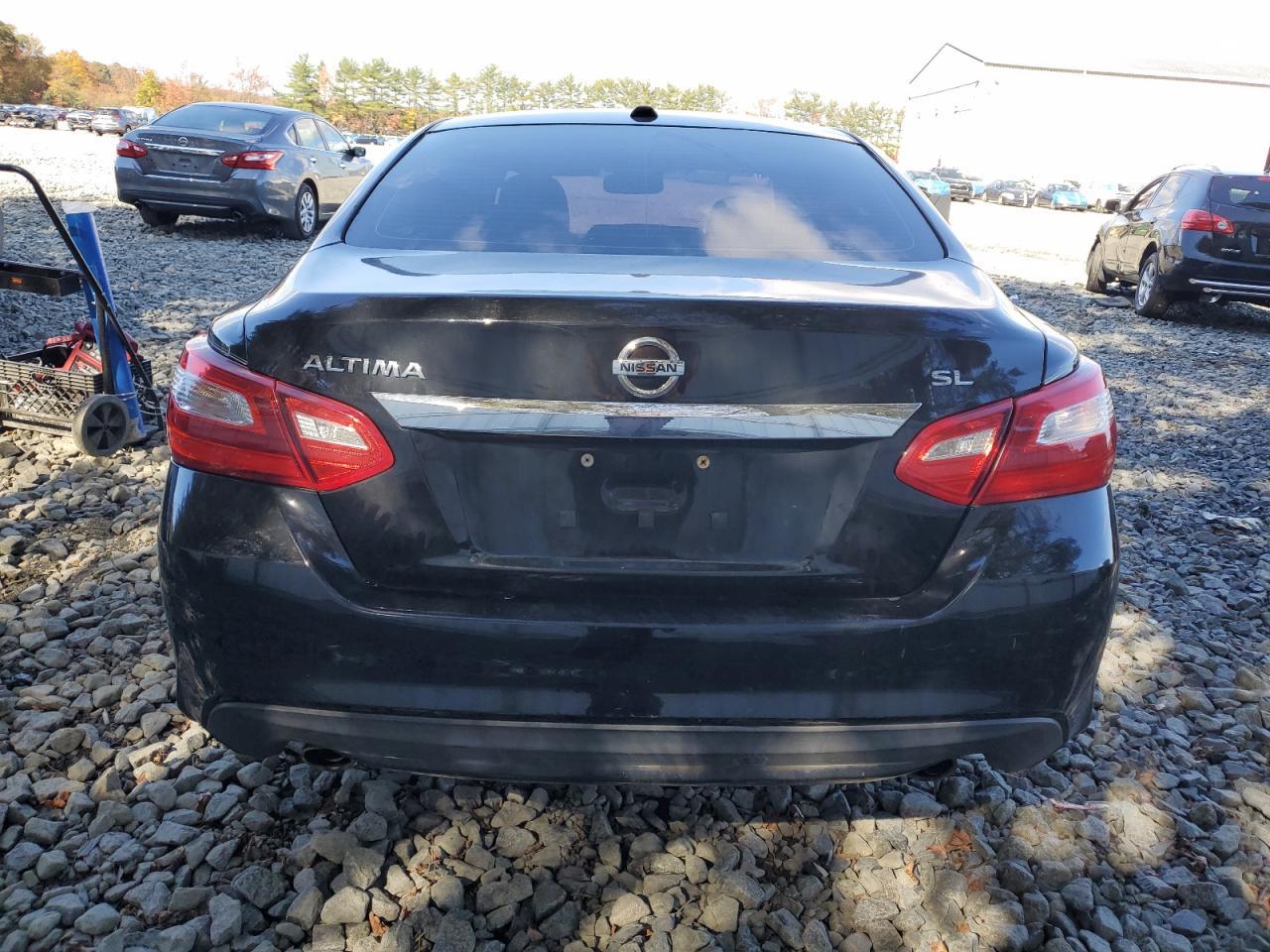 2017 NISSAN ALTIMA