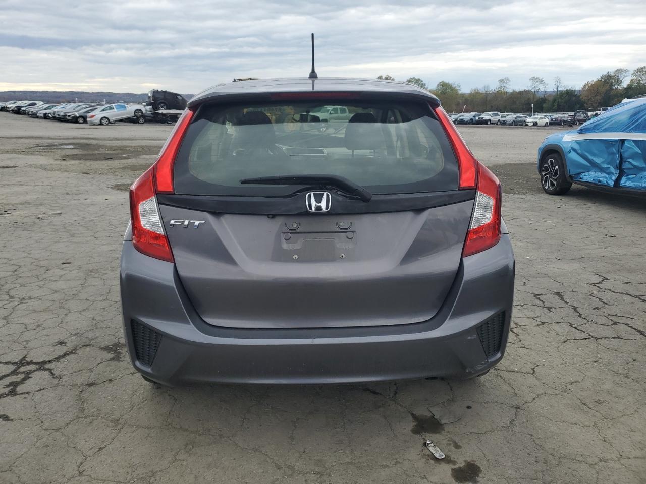 2016 HONDA FIT