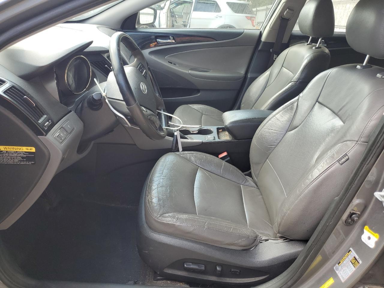 2013 HYUNDAI SONATA
