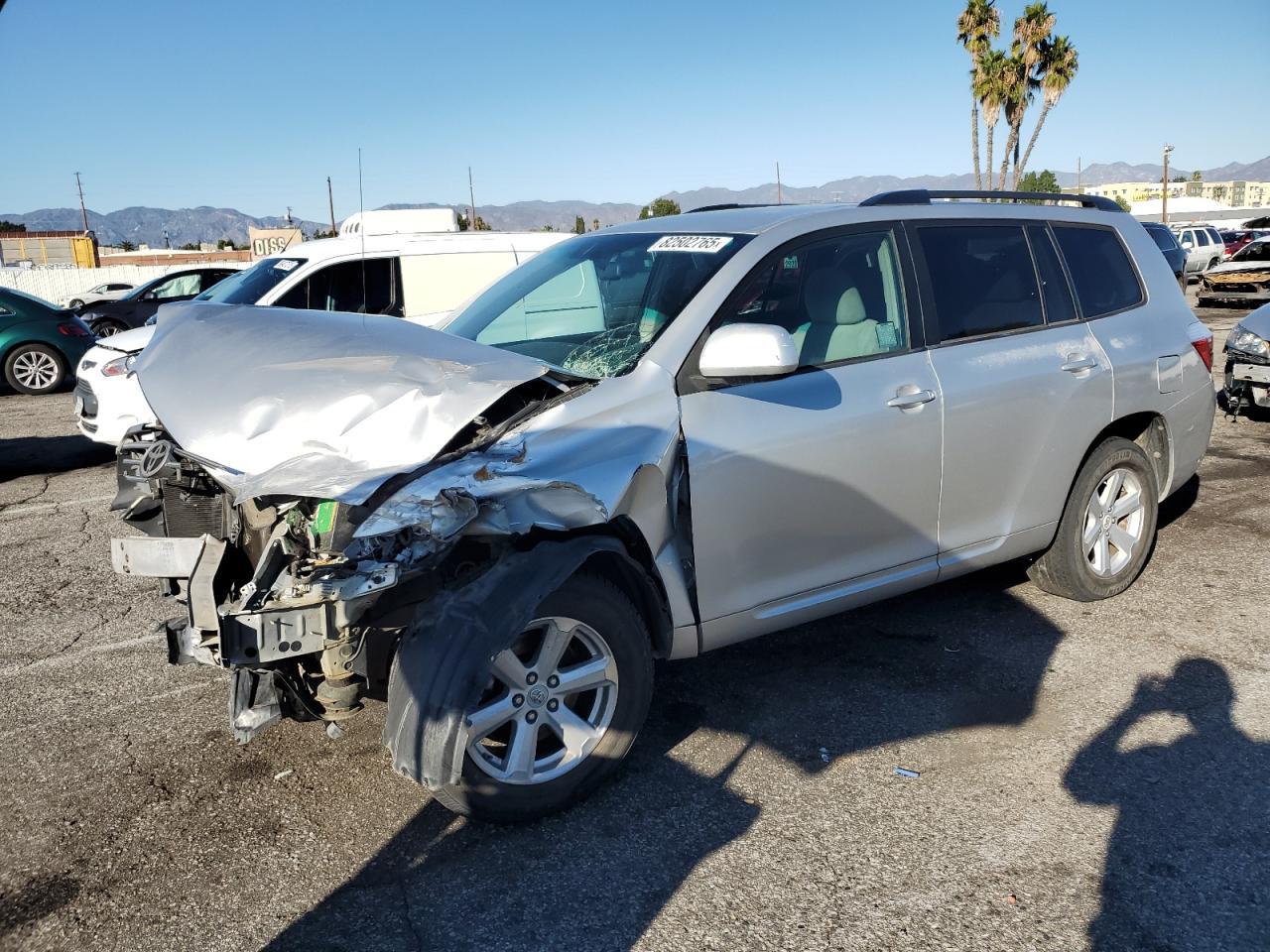 2010 TOYOTA HIGHLANDER