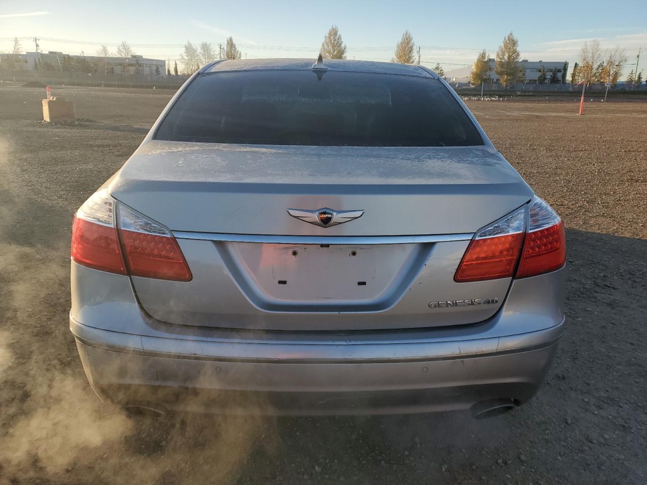 2011 HYUNDAI GENESIS