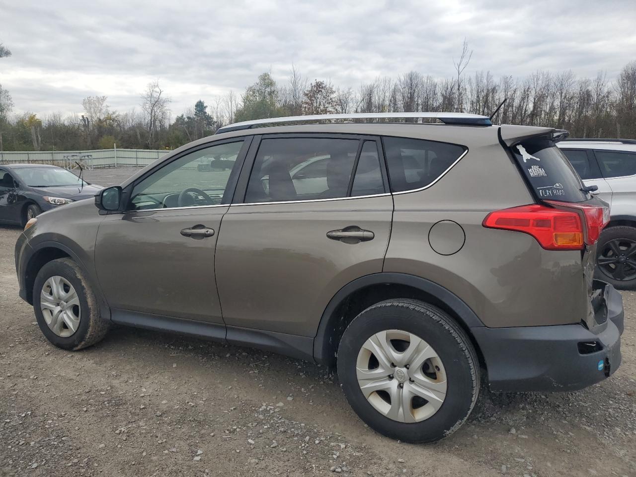 2015 TOYOTA RAV4