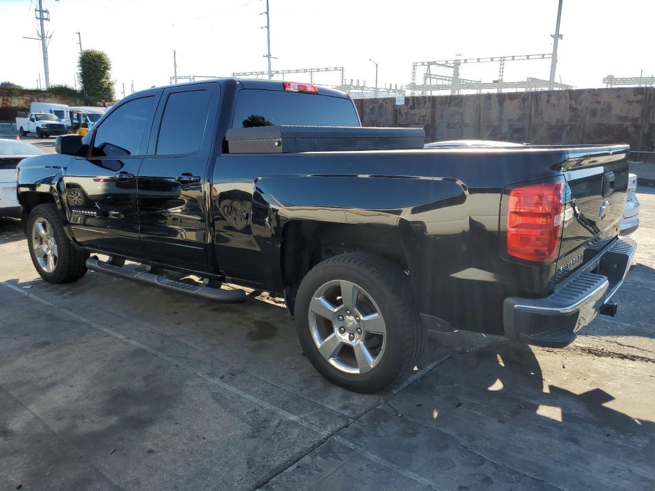 2017 CHEVROLET Silverado