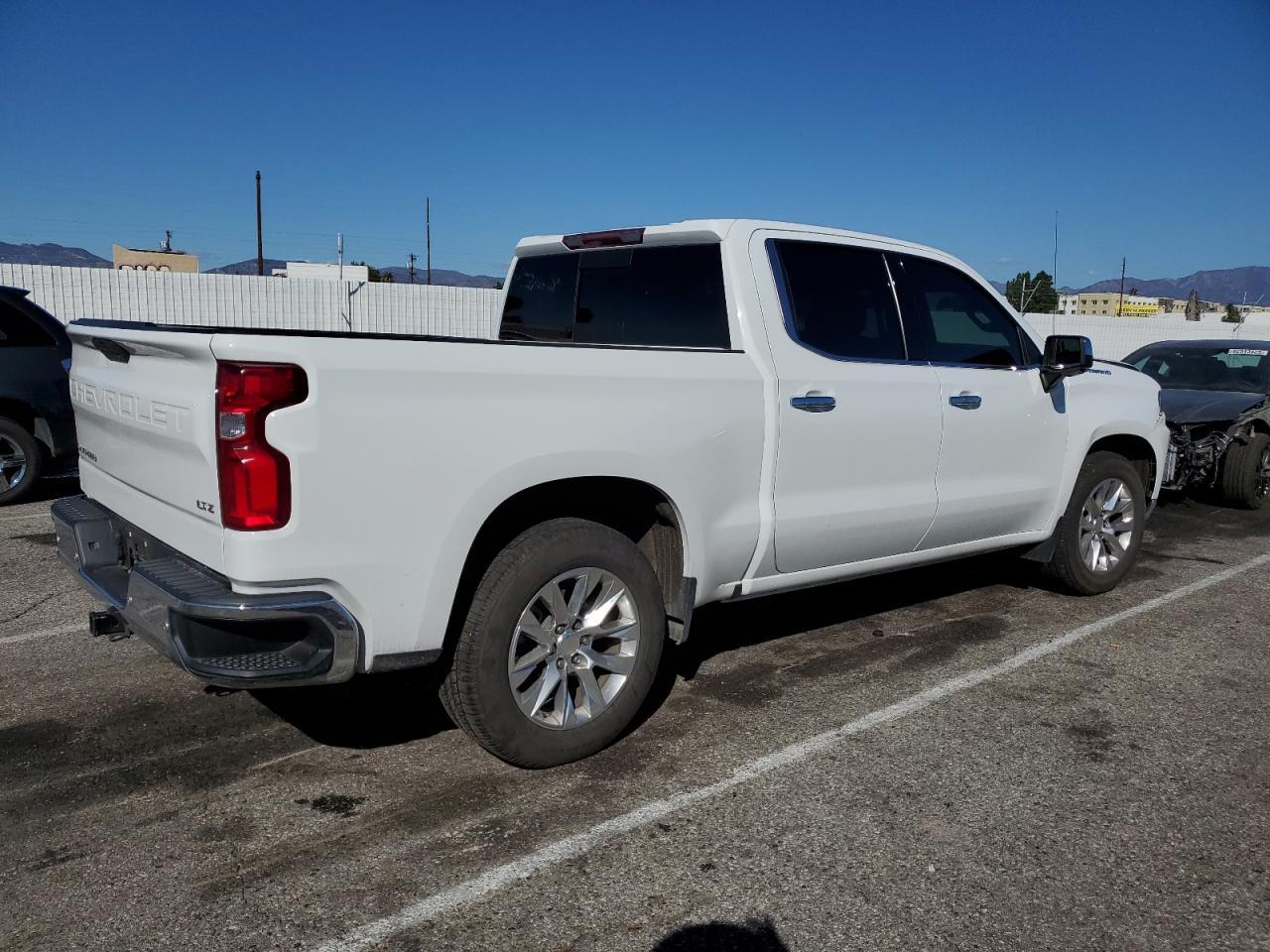 2021 CHEVROLET Silverado
