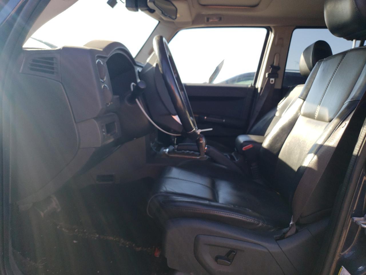 2009 JEEP Commander