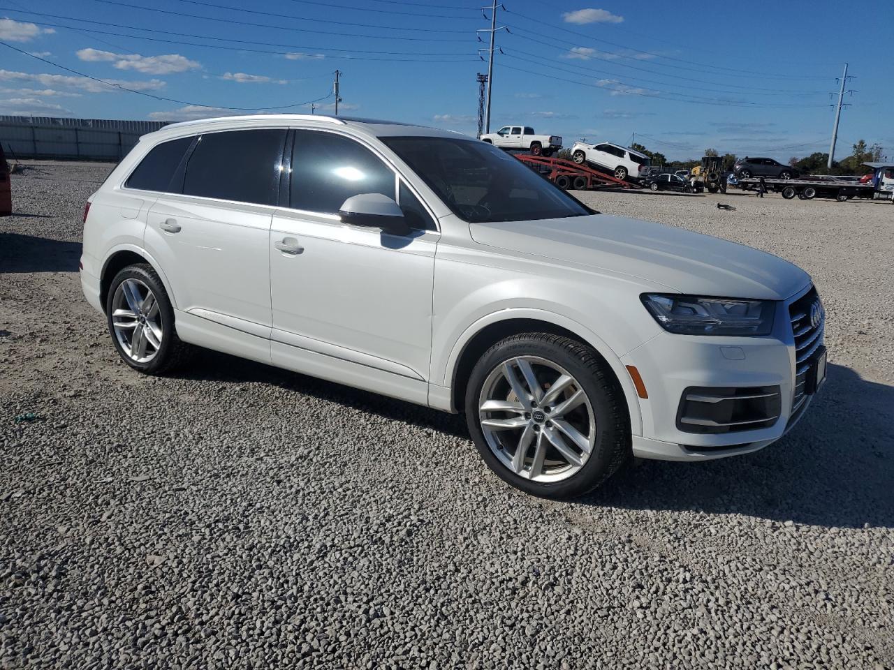 2017 AUDI Q7